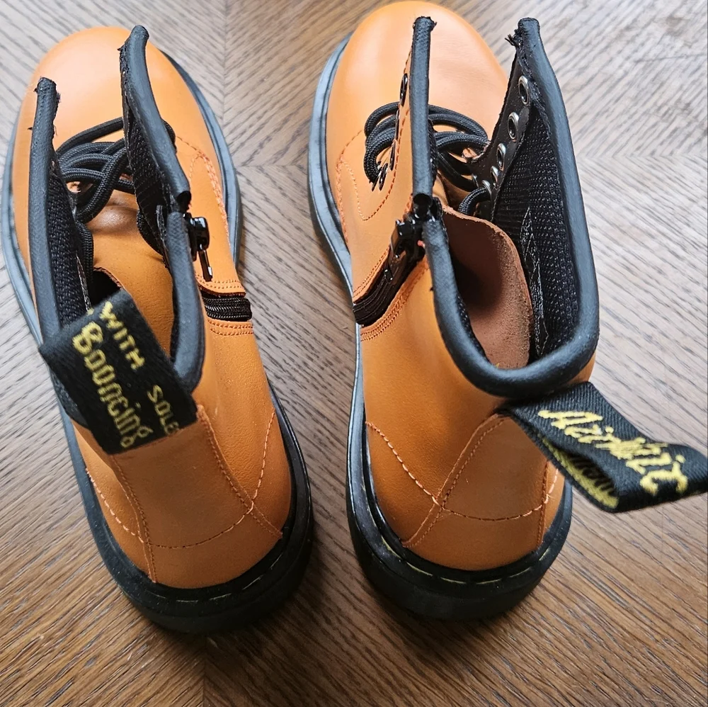 Dr. Martens classic dr
